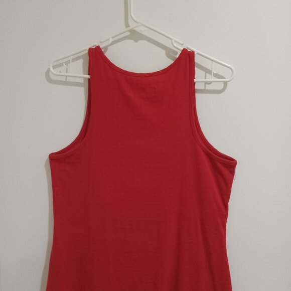 Red Top - Picture 3 of 3